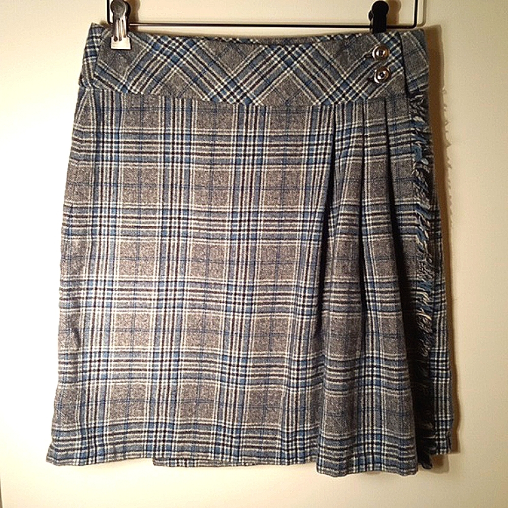 Wool blend  plaid skirt size medium